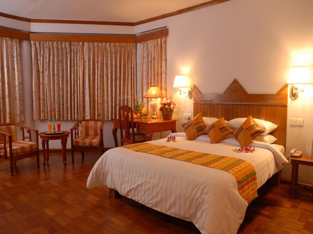 Hotel Amazing Kaytu Taungoo Bagian luar foto